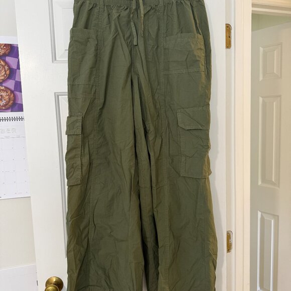 Aerie Army Green Baggy Cargo Pants Size Large Elastic Waist Drawstring Wide Leg - Picture 7 of 11